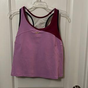 Nike running top